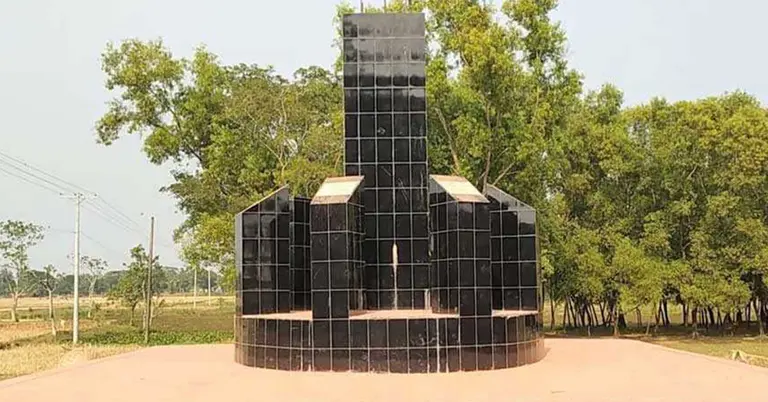 মুক্তিযুদ্ধের স্মৃতিস্তম্ভ